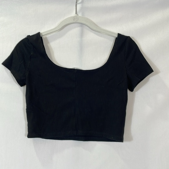 Reformation Jeans Tee Size S Black Ribbed Cropped Baby Tee EUC - Picture 3 of 8
